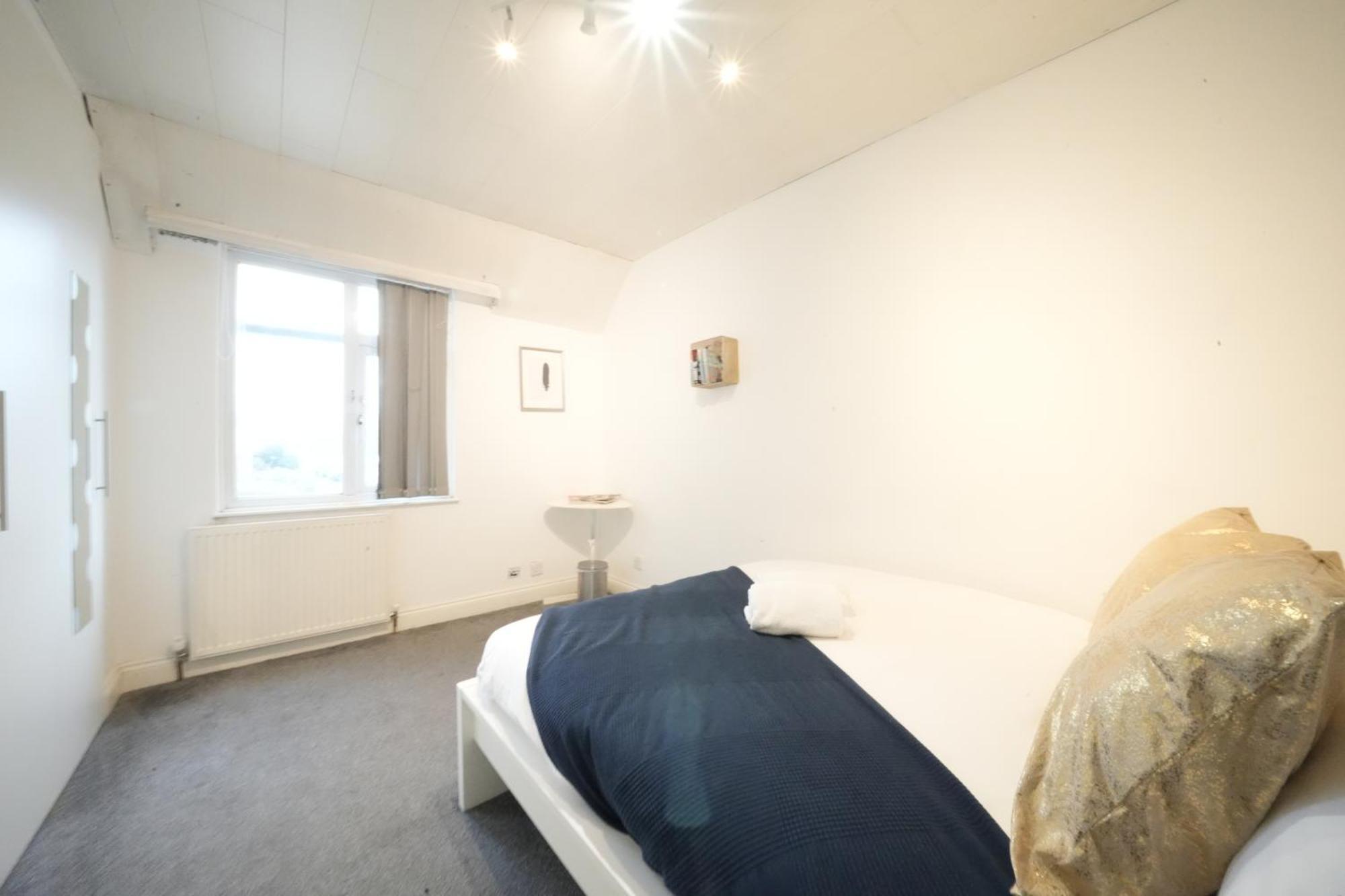 Airport Comfy Stay Harmondsworth Eksteriør billede