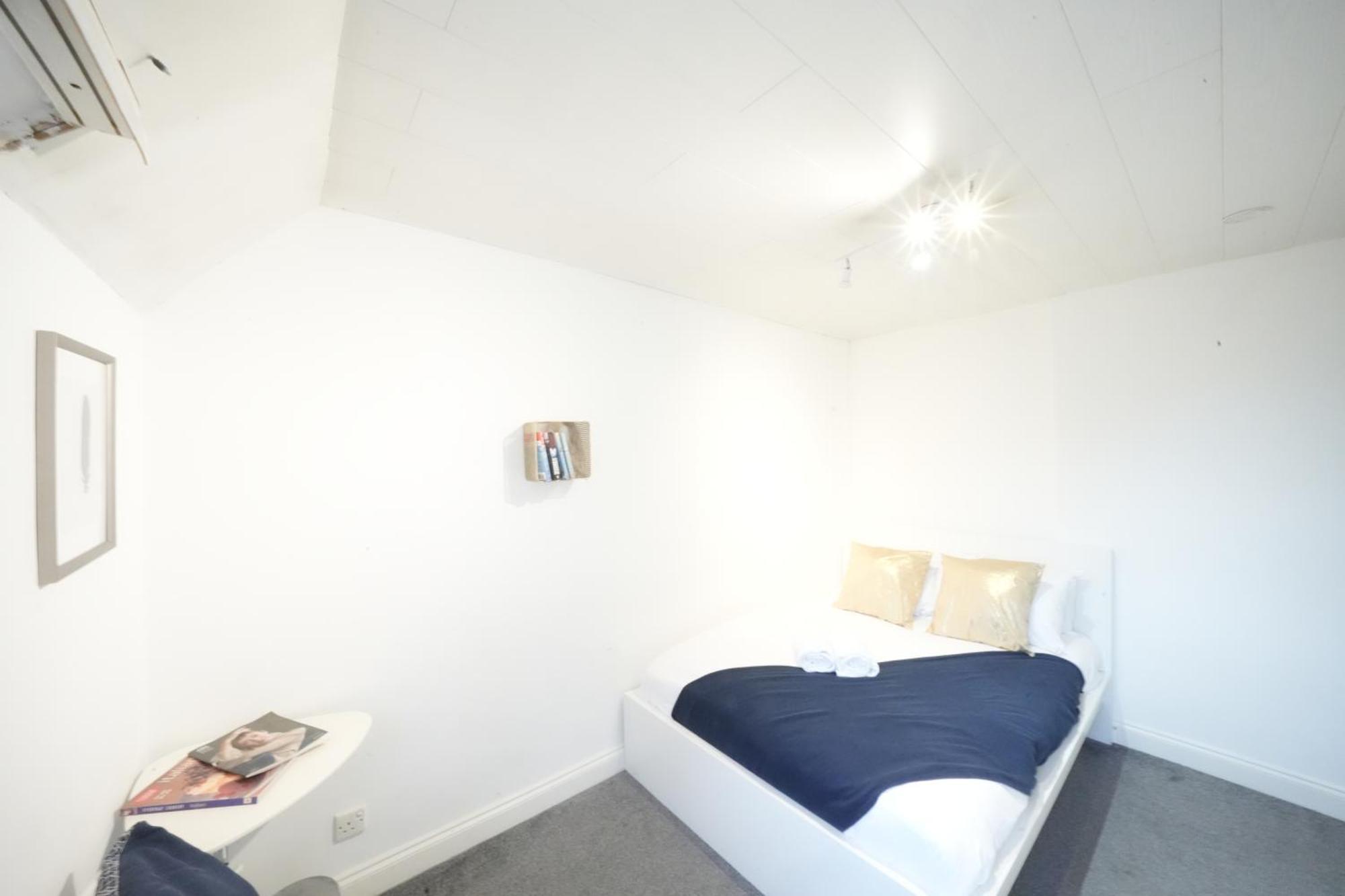 Airport Comfy Stay Harmondsworth Eksteriør billede